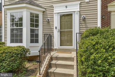 9 Cottage Field Ct, Germantown, MD 20874 - photo 3