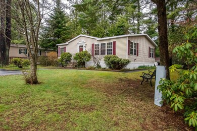 47 Murray Dr, Rochester, NH 03868 - photo 2