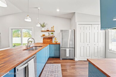 2-web-or-mls-DSC04849