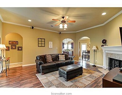 Den/Family/Great Room.