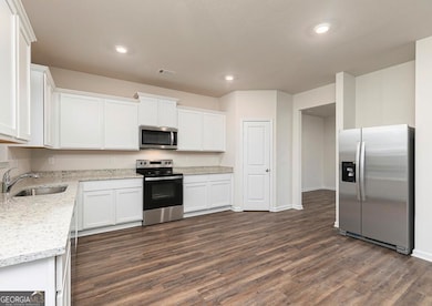 166 Bluegill Dr, Hoschton, GA 30548 - photo 3