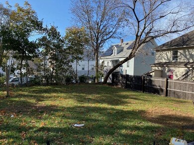 20 Whitcomb St, Webster, MA 01570 - photo 4