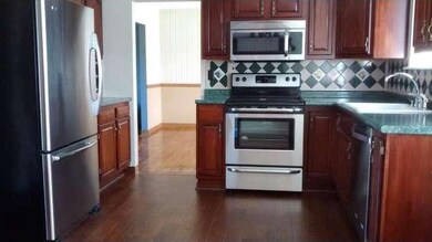 537 Sharon Rd, Colmar, PA 18915 - photo 4