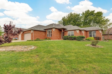 1105 N 18th Ave-32