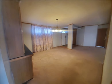 1102 Ross Ave, Ford City, PA 16226 - photo 7