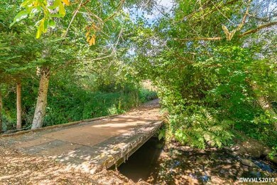 1894 John Muir Cir SE, Salem, OR 97302 - photo 4