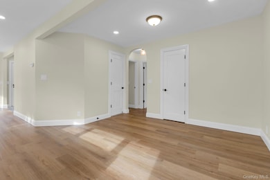 21 Reading Rd, Patterson, NY 12563 - photo 5