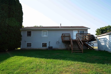 2300 3rd Ave NW, Waverly, IA 50677 - photo 4
