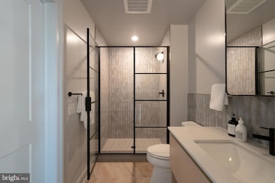 1325 N Beach St unit 814, Philadelphia, PA 19125 - photo 7