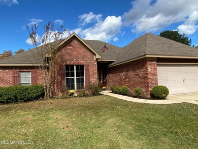 106 Common Pointe Dr