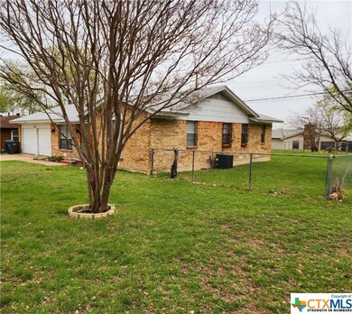 1109 S 27th St, Copperas Cove, TX 76522 - photo 5