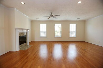 7807 Hanover Mill Ln, Houston, TX 77040 - photo 3