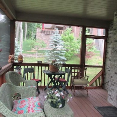 Screened in Porch