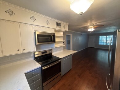 5818 E University Blvd unit 207, Dallas, TX 75206 - photo 2