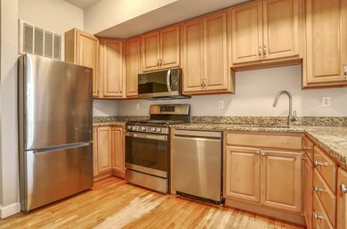 703 Park Ave unit 8, Hoboken, NJ 07030 - photo 4