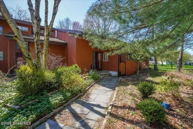 11-2 the crossways troy NY-124