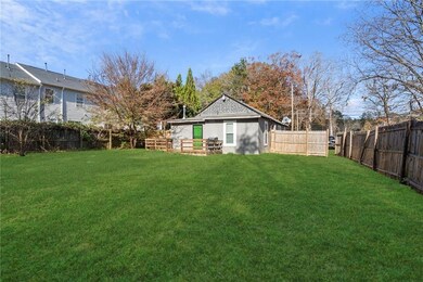 627 Mcwilliams Rd SE, Atlanta, GA 30315 - photo 4