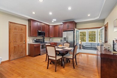 16 Dixon Ave, Worcester, MA 01605 - photo 7