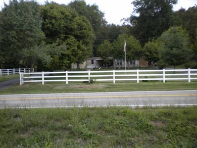 9132 Highway 147, Stewart, TN 37175 - photo 4
