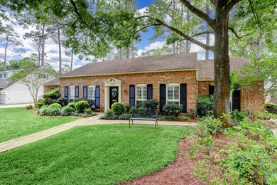 13927 Pebblebrook Dr, Houston, TX 77079 - photo 3