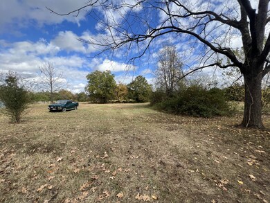 2749 Sims Rd, Shelbyville, TN 37160 - photo 4