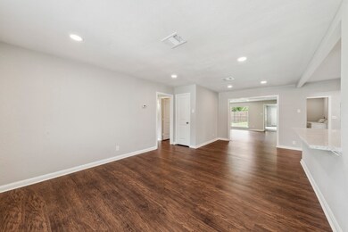5018 Idaho St, Houston, TX 77021 - photo 3