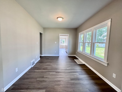 1425 W 3rd St, Anderson, IN 46016 - photo 4