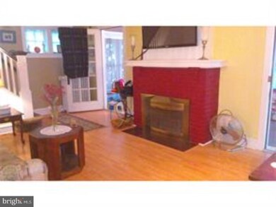 631 W Magnolia Ave, Aldan, PA 19018 - photo 7