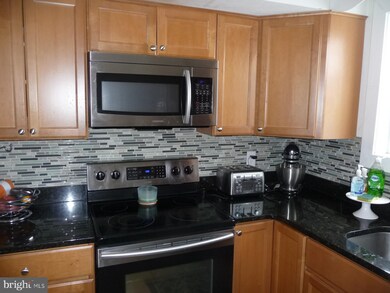 1218 Hillside Rd, Pasadena, MD 21122 - photo 3