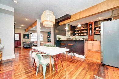 Dining room/kitchen