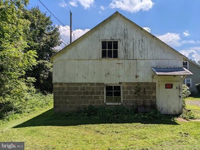 11 Hemlock Dr, Boyertown, PA 19512 - photo 6