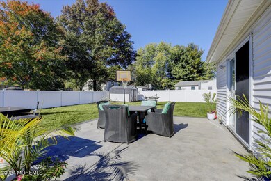 32-Backyard