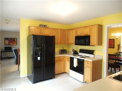 9736 Willow Glen Ln, Henrico, VA 23228 - photo 3