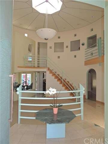 Entry into Living Room