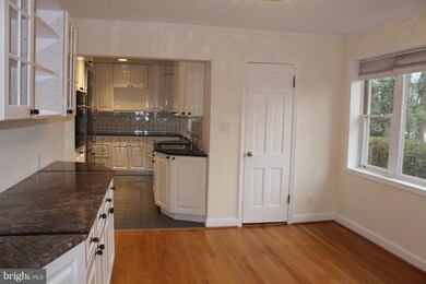 unlisted-address, Chevy Chase, MD 20815 - photo 4