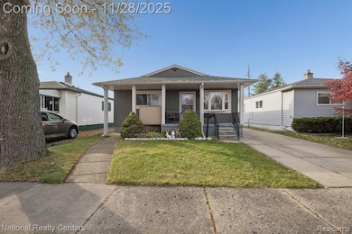 5644 Croissant St, Dearborn Heights, MI 48125 - photo 3