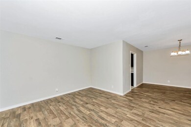 2736 Hurstview Dr, Hurst, TX 76054 - photo 6