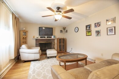 10 Violet Rd, Burlington, MA 01803 - photo 3