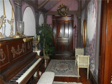 203 W 10th St, Anderson, IN 46016 - photo 7