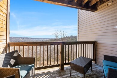 2913 Vineyards Parkway Unit 4