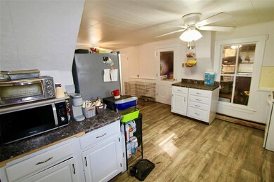 110 N 3rd St, Dunlap, IL 61525 - photo 5