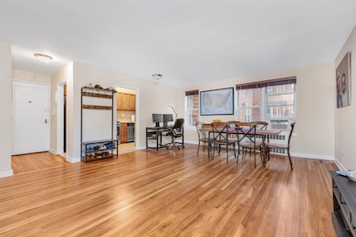67-07 Yellowstone Blvd unit 3H, Forest Hills, NY 11375 - photo 5