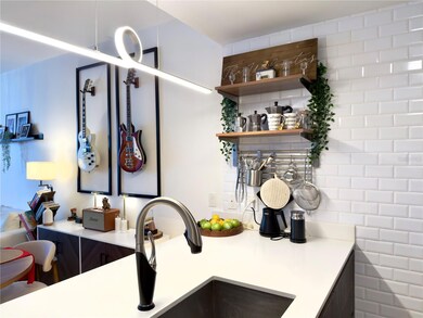 Aria on the Bay unit 2207, Miami, FL 33132 - photo 7