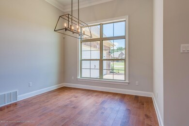 Formal Dining