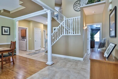 005-Foyer-image-2