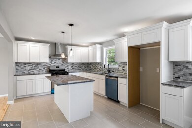 18 Benner Rd, Blackwood, NJ 08012 - photo 7