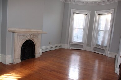 35 Worcester St unit 2, Boston, MA 02118 - photo 2