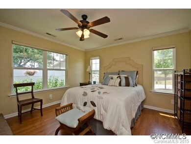 Very nice bedroom