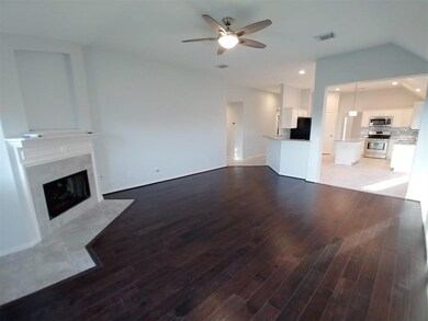 8911 Starlamp Ln, Houston, TX 77095 - photo 3