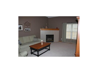 Spacious great room with fireplace and lots of spa